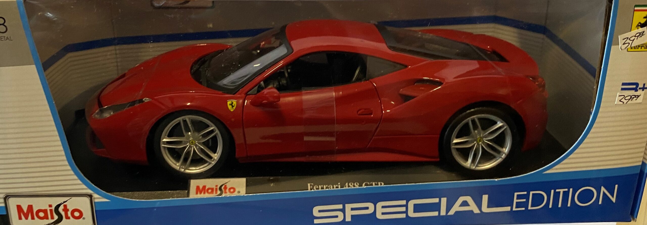 【即決★新品未開封】 Maisto 1/18 Ferrari 488 GTB フェラーリ BMW lamborghini dodge Datsun NISSAN マイスト ミニカー ランボルギーニ