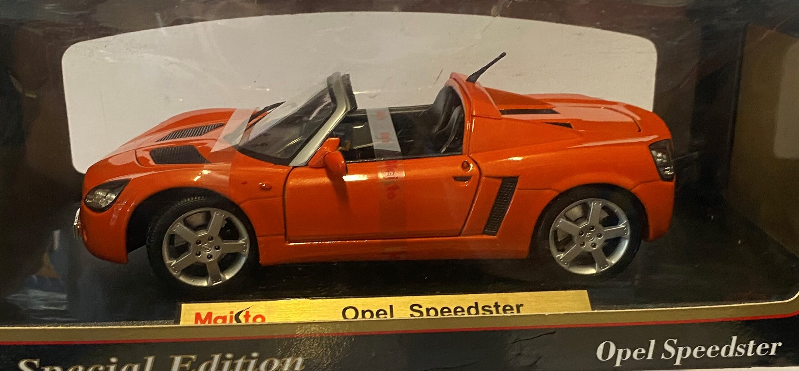 Maisto Special Edition – Opel Speedster 1:18 – Modèle de