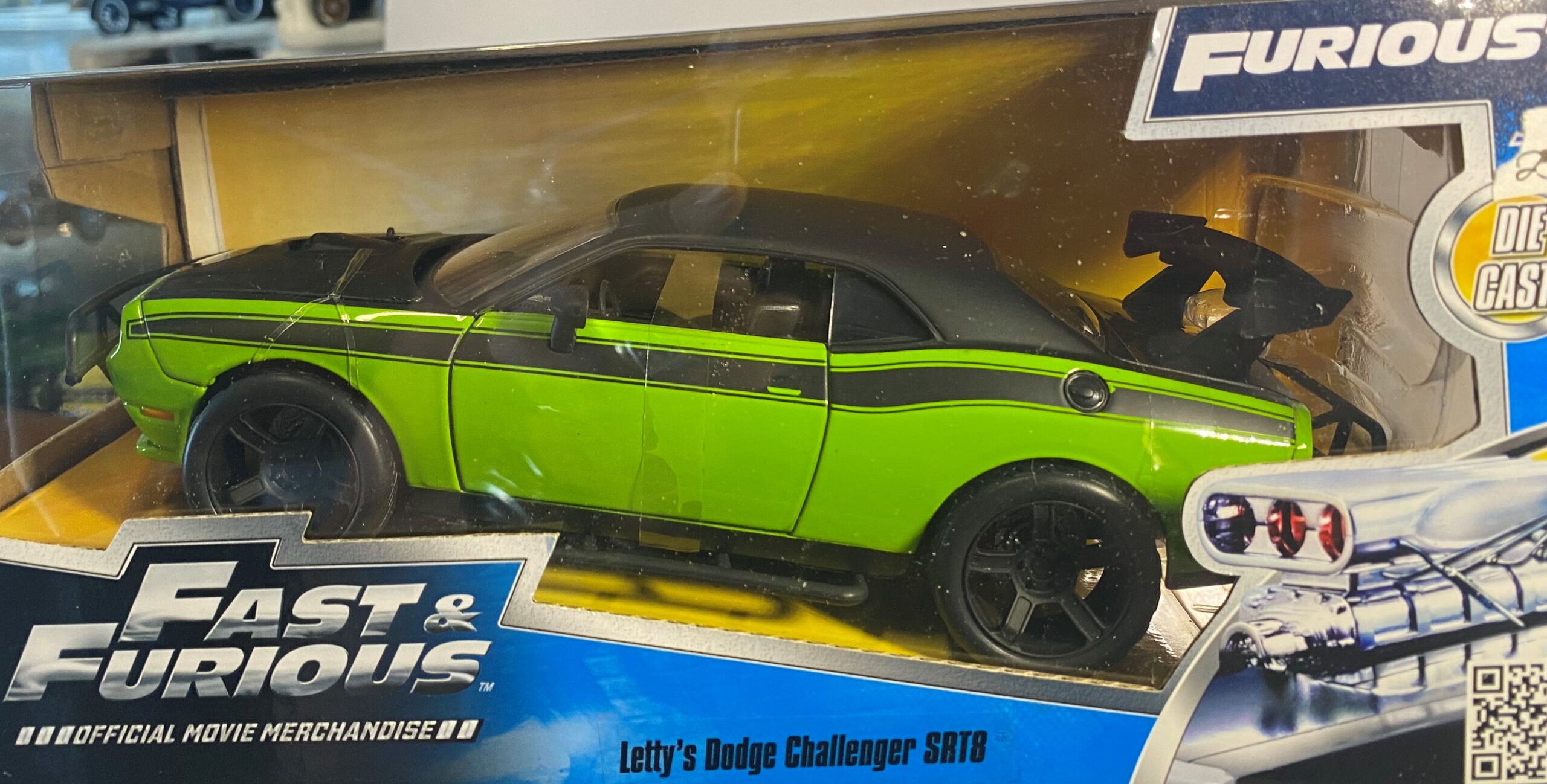 Dodge Challenger 1/18 Diecast RACING CHAMPIONS 2FAST